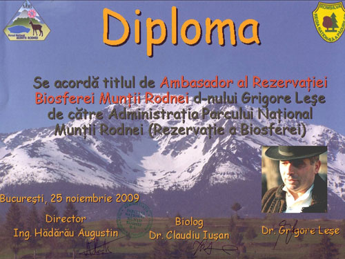 Foto diploma de ambasador Grigore Lese - Muntii Rodnei